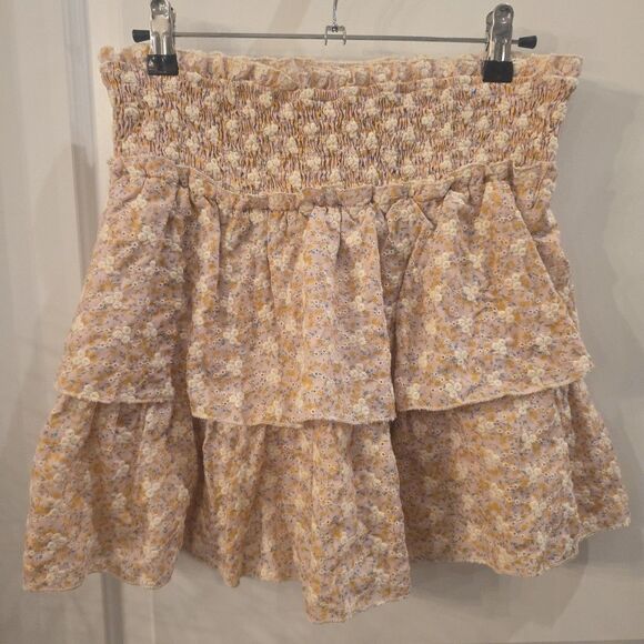IMPECCABLE‎ PIG Petal Pink Tiered Eyelet Skirt Sz M Cottagecore Boho Peasant - Picture 1 of 7